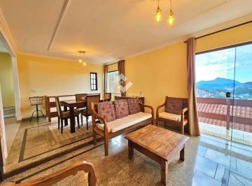 casa-para-alugar-em-teresopolis-iucas-com-3-quartos1115441.jpeg · Casa Triplex Mobiliada com Vista Panorâmica nas Iúcas – 3 Suítes e Lazer Completo