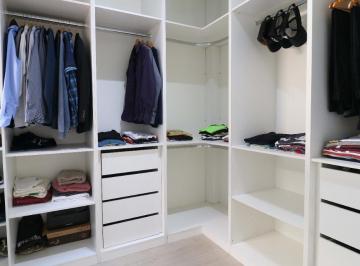 48c0cabd-99da-4272-b799-f74ad1948cce · Casa no condomínio Gran Veiga para venda com 3 quartos, sendo 1 suíte, 128m²