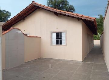 Casa de 2 quartos, Itanhaém · Casa novacom piscina e 02 dormitórios a venda em Itanhaém.