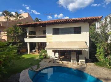 Casa · 540m² · 4 Quartos · 4 Vagas · Sobrado para locação em Alphaville Barueri