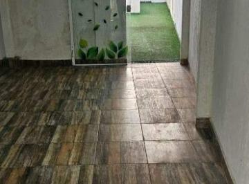 Casa · 219m² · 2 Vagas · Casa Comercial em Chácara Santo Antônio (Zona Sul) com 219m²