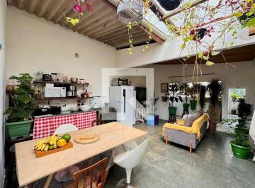 Casa · 100m² · 2 Quartos · 2 Vagas · Casa para Aluguel - Santa Teresa, 2 Quartos, 100 m2 - Rio de Janeiro