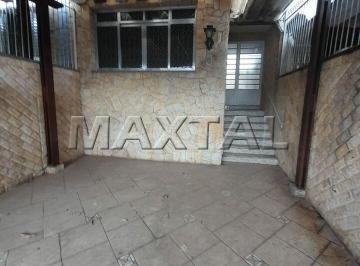 Casa · 132m² · 3 Quartos · 2 Vagas · Casa térrea com 3 quartos, 2 suítes, sala ampla e 2 vagas de garagem no bairro Jardim São Paulo
