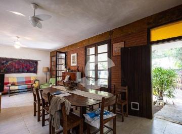 652c9141c2e28c52b7e76b553839530cd2654b34 · Casa com 3 dormitórios à venda, 266 m² por R$ 690.000,00 - Mata Paca - Niterói/RJ