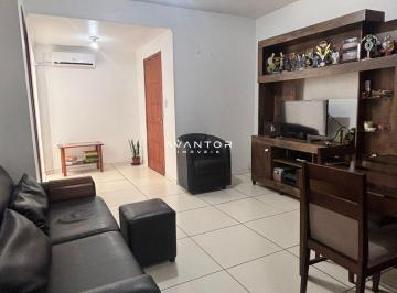 Apartamento · 67m² · 2 Quartos · 1 Vaga · Apartamento de 2 dormitórios e 1 vaga, no Patronato em Santa Maria