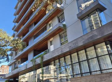 Apartamento · 151m² · 3 Quartos · 3 Vagas · Apartamento NOVO no Batel, com 3 suítes, 3 vagas d