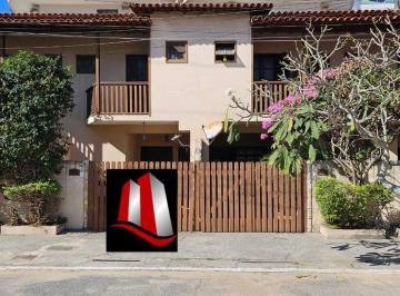 Casa de 2 quartos, Cabo Frio · Casa de Condomínio c/ 2 Quartos no Braga à Venda