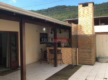 Casa · 200m² · 2 Quartos · 3 Vagas · Casa à venda no bairro Carvalho - Itajaí/SC