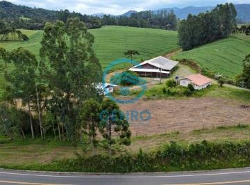Rural · 25ha · Sítio na Serra Catarinense com Lagoa e Terreno de 250.000m² ( 25 Hectares ) à venda em Urubici/SC