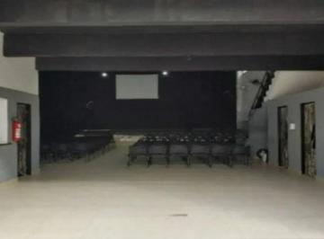 Comercial · 370m² · Galpão à venda no Jardim Sônia (Zona Sul) com 370m² 4 banheiros 5 salas 5 vagas