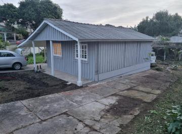 Casa · 2 Quartos · 3 Vagas · Casa para aluguel - no Portão