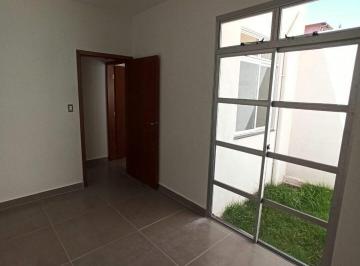 Casa · 63m² · 2 Quartos · 1 Vaga · Casa com 2 quartos à venda, 54 m² bairro Petrópolis Santa Luzia/MG