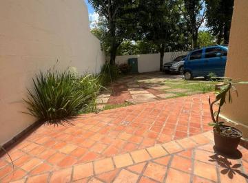 Casa de 4 quartos, São Paulo · Sobrado com 4 dormitórios sendo 1 suíte à venda, 175 m² por R$ 750.000,00