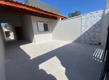 Casa de 3 quartos, Itanhaém · Casa nova com piscina e 3 dormitórios a venda em Itanhaém