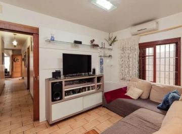 Casa · 200m² · 3 Quartos · 2 Vagas · Casa térrea com 200m² privativos, 3 quartos, Rua Sylvio Sanson - Sarandi