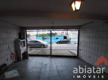 foto1 · Sobrado à Venda com 3 Dormitórios e 2 Vagas  Próximo ao Comércio e Transporte  Taboão da Serra