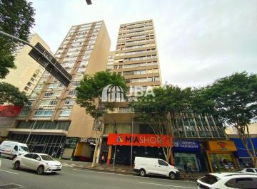 02 · Apartamento à venda - no Centro