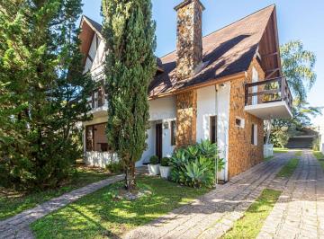 Casa · 421m² · 4 Quartos · 4 Vagas · CASA GOSTOSA EM CONDOMINIO FECHADO, UM LUGAR ESPEC