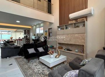 722199_id872TET97Gq_72219968601b63e6e8b.jpg · Casa com 3 suítes e 2 vagas no Jardim Botânico
