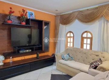 722349_iuPA6ZAu1nt5_7223496862b216a9d3c.jpg · Casa espaçosa à venda com 2 suítes, e 4 banheiros no total.