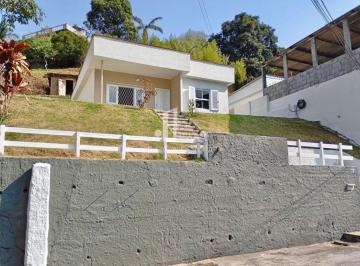 Foto 01 · Casa à venda no Vale do Paraíso, Teresópolis-RJ: 2 quartos, 2 salas, 2 banheiros, 80m² de area