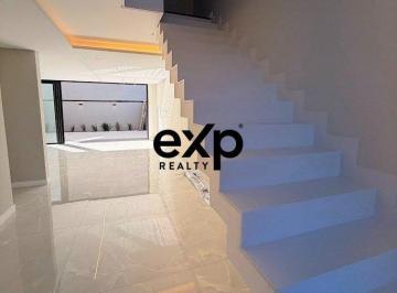 Entrada · Sobrado/triplex à venda no Pineville - Pinhais