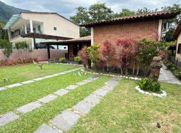 Casa · 3 Quartos · 2 Vagas · Casa à venda - em Muriqui
