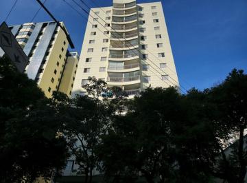 Apartamento · 72m² · 3 Quartos · 2 Vagas · Apartamento à venda na Saúde com 3 quartos e 2 vagas de garagem.
