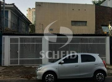 Casa · 140m² · 3 Quartos · 3 Vagas · Vendo sobrado no Campo Belo, 140m², 3 dormitórios (1 suíte), 3 vagas.