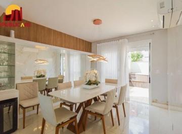 Apartamento · 160m² · 3 Quartos · 2 Vagas · Apto Garden Duplex semimobiliado com Jacuzzi e Suíte no Rio Branco