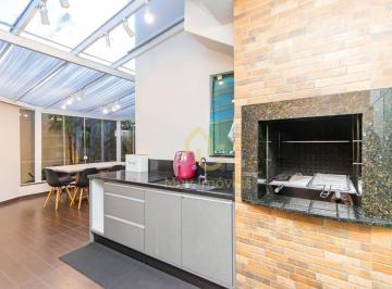 b348bf55f8a8363b78321e883fa934e347dbc966 · Sobrado Triplex de Alto Padrão no Bacacheri | 196m² + Espaço Gourmet Completo