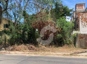 962a862570e5044ba90ffb5eb1cd156190b050ee · Terreno à venda, 450 m² por R$ 480.000,00 - Itaipu - Niterói/RJ