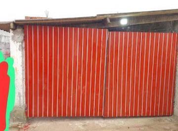 0b6cc259fa33afc343f6503e2661117cfa4796c8 · Casa com 1 dormitório à venda, 100 m² por R$ 75.000,00 - Parque Industrial - Embu-Guaçu/SP