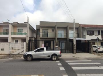 Casa · 3 Quartos · 2 Vagas · Sobrado Geminado para locação em Joinville