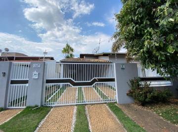 Casa · 160m² · 3 Quartos · 2 Vagas · Casa à venda em Jaguariúna, Jardim Zeni, com 3 quartos, com 160 m²