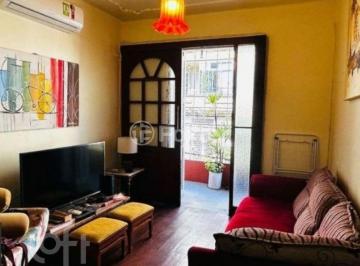 c93209e2 · Casa, 2 dormitórios, 101 m², em Centro Histórico