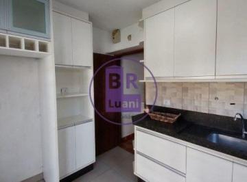 Casa · 190m² · 5 Quartos · 2 Vagas · Excelente casa espacosa no jardim Sabara