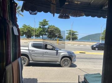202503061615364450.jpg · Ponto Comercial para Locação em Ubatuba, Centro, 2 banheiros