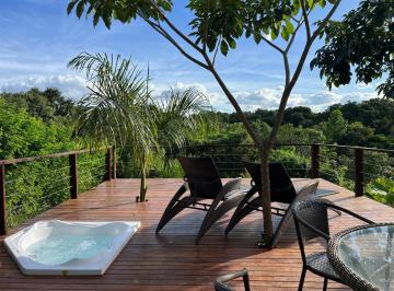 Casa de 3 quartos, Brasília · Com acesso exclusivo ao Córrego + O Refúgio Ideal para Sua Família!