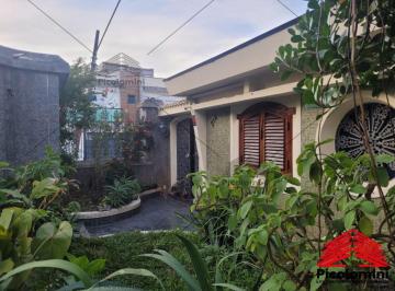 Foto 01 · Casa térrea a venda na Penha com 3 quartos e 2 edículas, total  6 quartos, com jardim e quintal e 2 