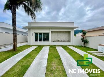 Casa · 170m² · 3 Quartos · 4 Vagas · VENDA - Belíssima Casa Térrea no Condomínio Mar Verde – Caraguatatuba/SP.