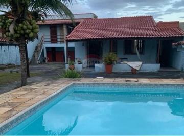 Casa · 211m² · 3 Quartos · 6 Vagas · Ótima casa com 600m2 de terreno, Piscina, três quartos, sendo duas suítes no Jardim Atlântico Oeste,