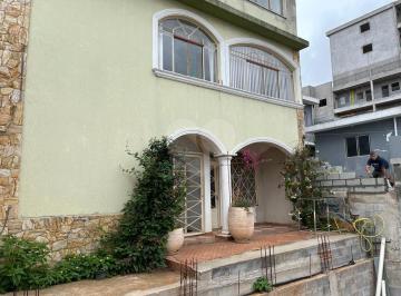 Comercial · 400m² · 2 Quartos · 2 Vagas · Prédio inteiro com 2 quartos à venda em Vila ré - SP