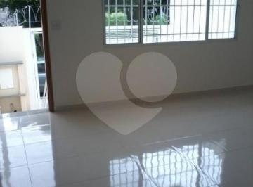 Casa · 70m² · 2 Quartos · 2 Vagas · Sobrado com 2 quartos à venda em Vila tiradentes - SP