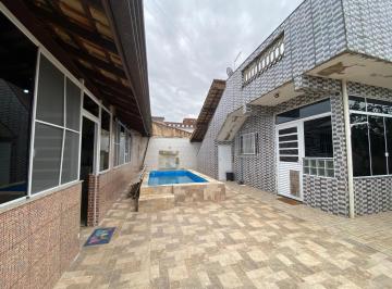 Casa de 3 quartos, Itanhaém · Casa com piscina  no bairro Jardim Jamaica em Itanháem, 