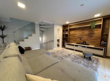 Foto 15 · Sobrado à Venda no Bairro Santo Antônio em Joinville | Ampla casa semimobiliada pronta para morar!