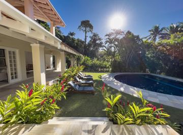 Casa de 6 quartos, Paraty · Casa recém reformada no Condomínio Laranjeiras