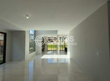 Casa · 317m² · 4 Quartos · 2 Vagas · Casa em condomínio à venda, 4 quartos, 3 suítes, 2 vagas, Alphaville Lagoa dos Ingleses - Nova Lima/