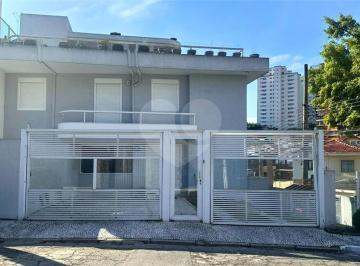 Casa · 166m² · 3 Quartos · 6 Vagas · Sobrado com 3 quartos à venda em Água fria - SP