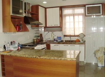 Casa · 182m² · 3 Quartos · 3 Vagas · Sobrado com 3 quartos à venda em Jardim peri - SP